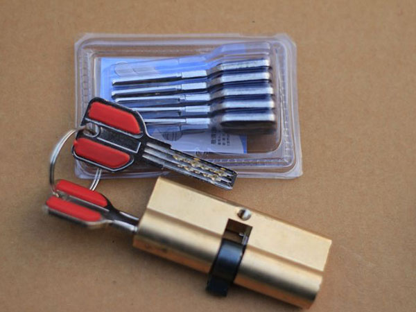 灵山24小时上门开锁公司